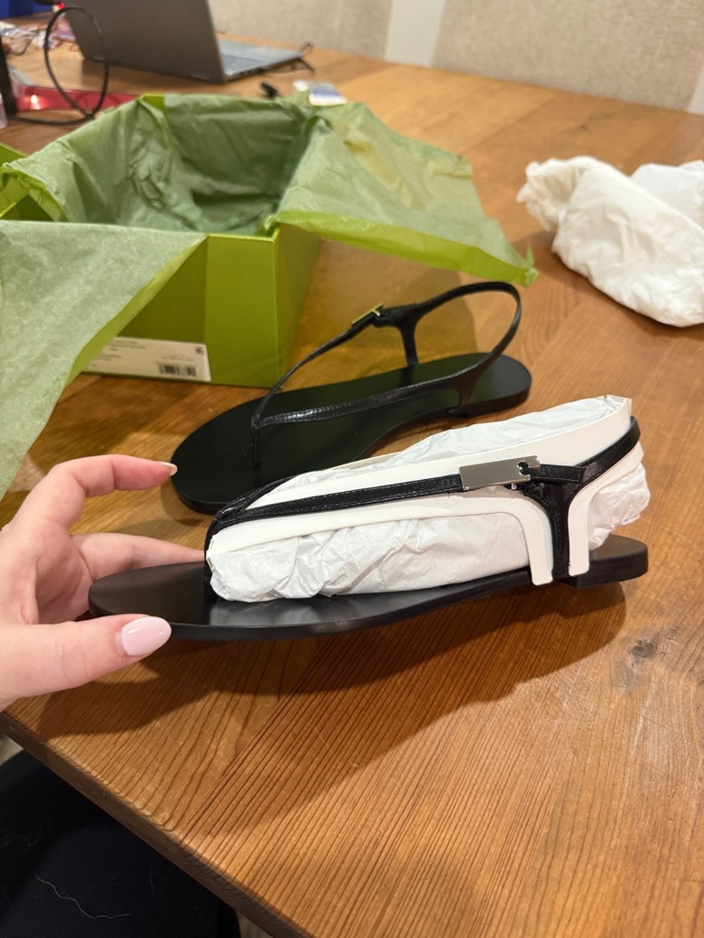 Tory Burch Gigi Sandals - Picture 5 of 9